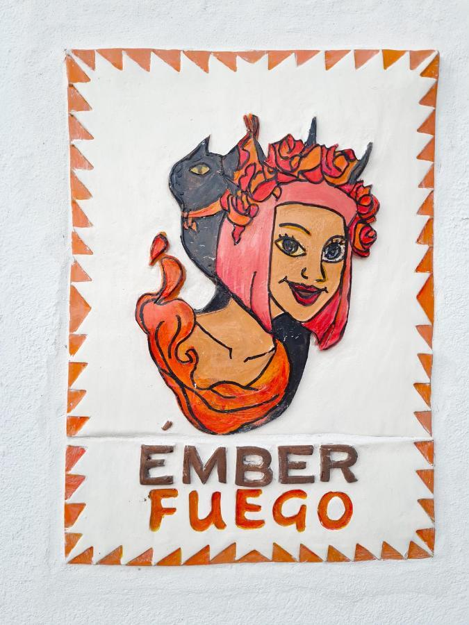 Suite Ember-Fuego Soportujar Exteriér fotografie